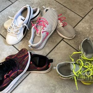 (4) pair women’s shoes size 6